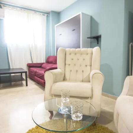 Rentalsevilla Salado Ii Seville