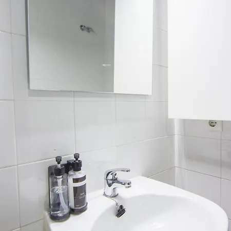 아파트 Rentalsevilla Salado Ii *